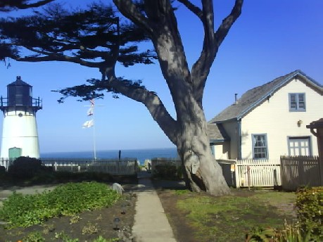 205 Montara Lighthouse 30th May 2010.jpg